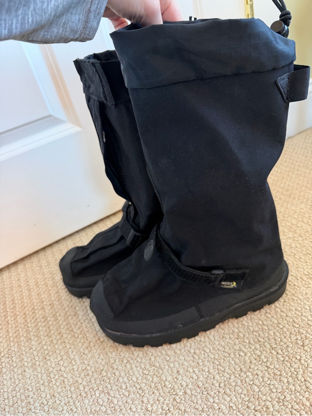 Neos Adventurer Hi Overshoes size small
